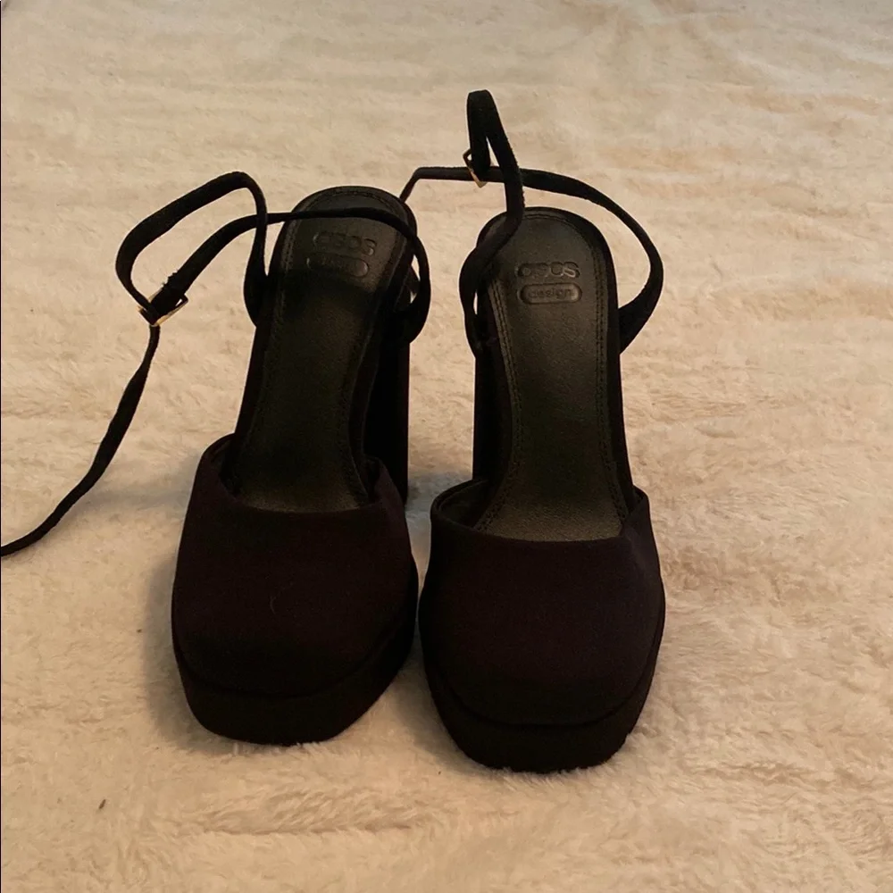 ASOS Black Platform Shoes with Classic Design - Picture 2 of 4